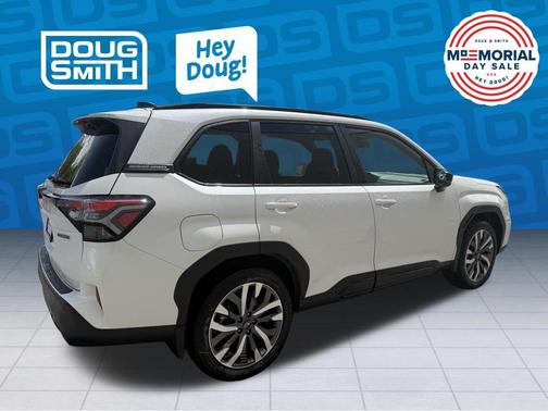 Crystal White Pearl 2026 Subaru Forester Touring
