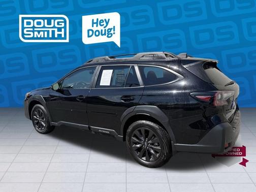 Crystal Black Silica 2025 Subaru Outback Onyx Edition XT