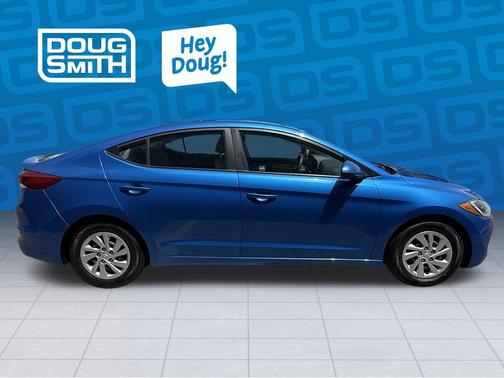 Electric Blue Metallic 2017 Hyundai ELANTRA SE