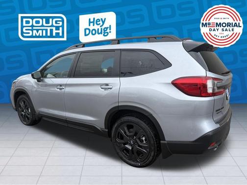 Ice Silver Metallic 2026 Subaru Ascent Onyx Edition Touring