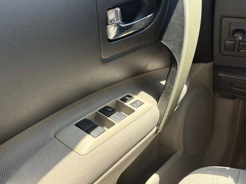 Platinum Graphite 2015 Nissan Rogue Select S