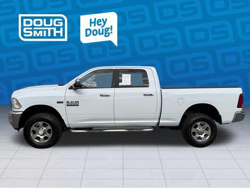 Bright White Clearcoat 2016 RAM 2500 Big Horn