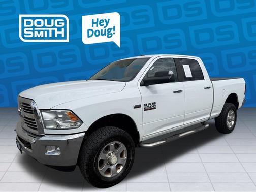 Bright White Clearcoat 2016 RAM 2500 Big Horn