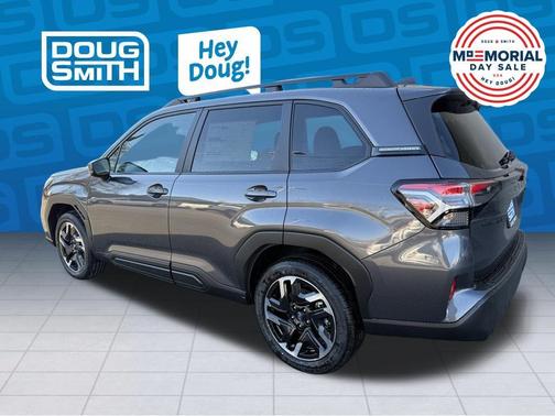 Magnetite Gray Metallic 2026 Subaru Forester Limited