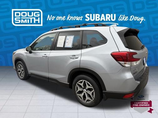 2023 Subaru Forester Premium