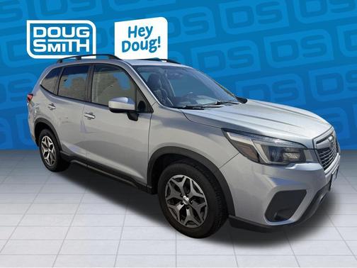 Ice Silver Metallic 2021 Subaru Forester Premium