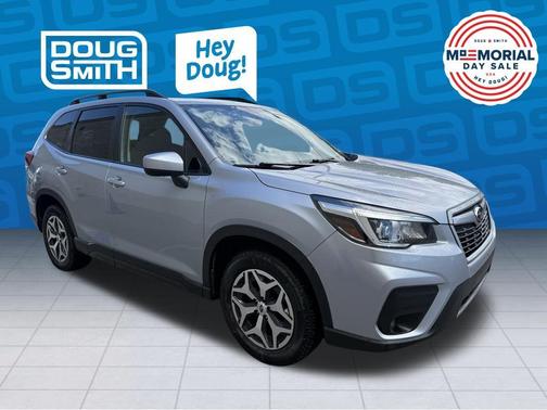 Ice Silver Metallic 2020 Subaru Forester Premium