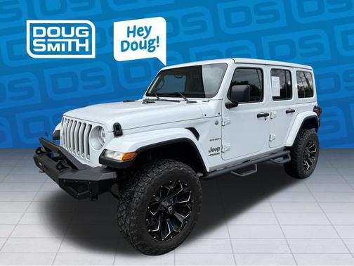 Bright White Clearcoat 2019 Jeep Wrangler Unlimited Sahara
