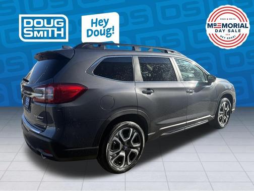 Magnetite Gray Metallic 2026 Subaru Ascent Touring