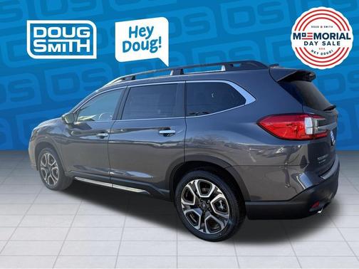 Magnetite Gray Metallic 2026 Subaru Ascent Touring