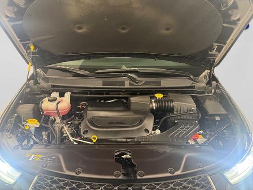 Diamond Black Crystal Pearlcoat 2025 Chrysler Pacifica L