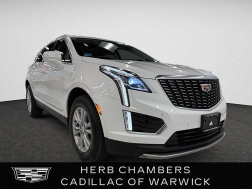 2022 Cadillac XT5 Premium Luxury