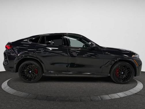 2024 BMW X6 M NA