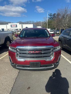 2023 GMC Acadia AWD SLT