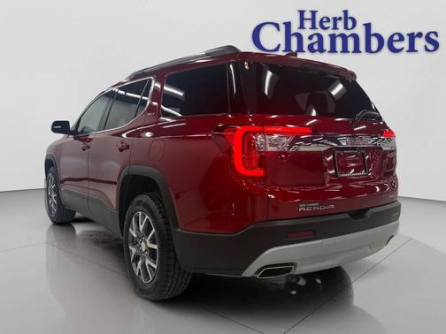 Volcanic Red Tintcoat 2023 GMC Acadia AWD SLT