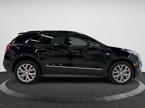 2020 Cadillac XT5 Sport