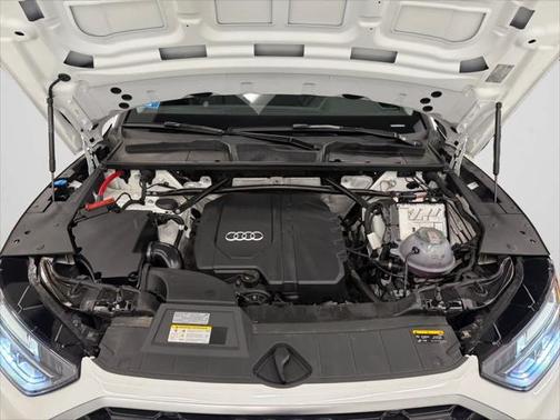 2024 Audi Q5 45 S line Premium Plus