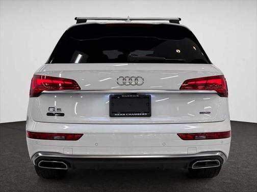 2024 Audi Q5 45 S line Premium Plus