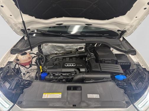 2017 Audi Q3 2.0T Premium