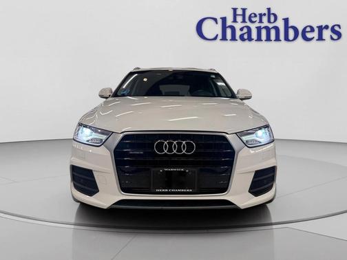 2017 Audi Q3 2.0T Premium