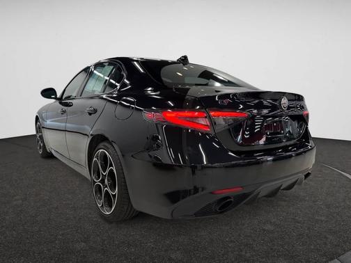 2024 Alfa Romeo Giulia Veloce AWD