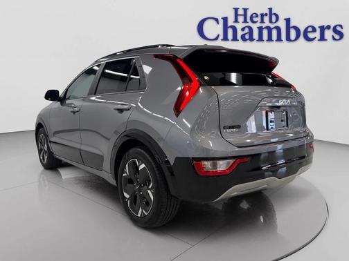 Steel Gray 2024 Kia Niro EV Wind