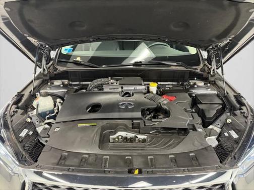 2022 INFINITI QX50 LUXE AWD