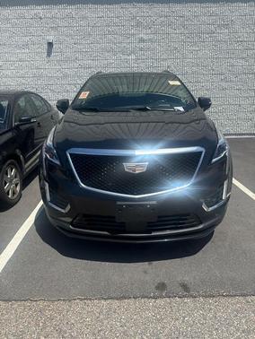 Stellar Black Metallic 2022 Cadillac XT5 Sport