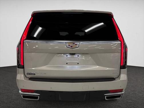 2022 Cadillac Escalade ESV Premium Luxury Platinum