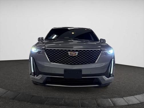 2023 Cadillac XT6 Luxury AWD