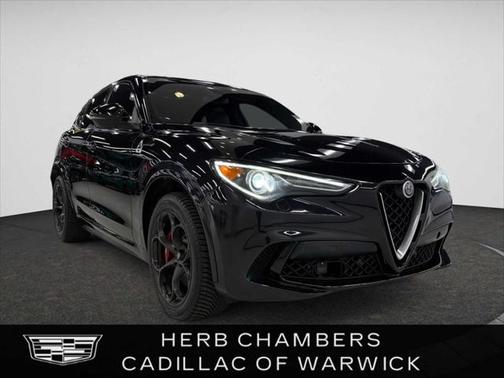2019 Alfa Romeo Stelvio Quadrifoglio