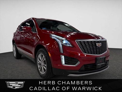 2022 Cadillac XT5 Premium Luxury