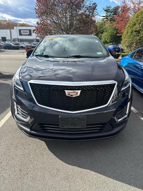 2022 Cadillac XT5 Sport