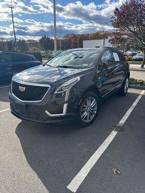 2022 Cadillac XT5 Sport