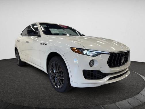 2024 Maserati Levante GT Ultima