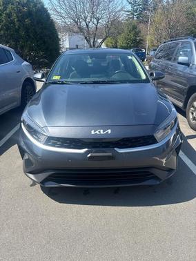 Gravity Gray 2023 Kia Forte LXS