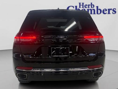 2022 Jeep Grand Cherokee 4xe Overland