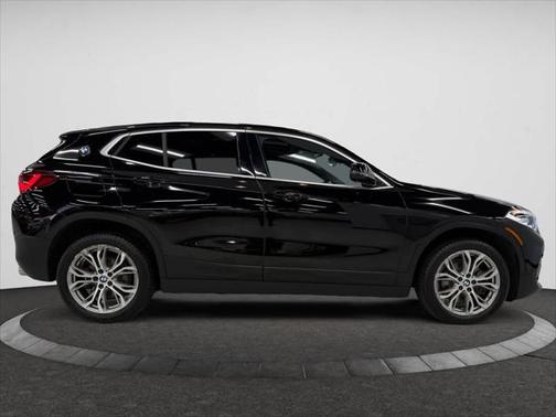 2022 BMW X2 xDrive28i