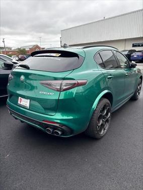 2024 Alfa Romeo Stelvio Quadrifoglio