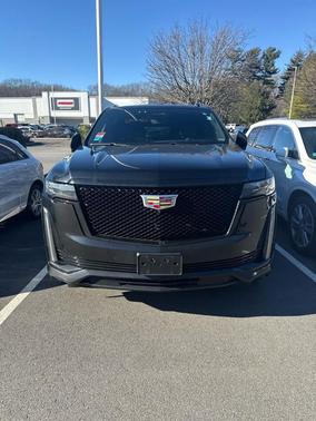 2023 Cadillac Escalade ESV Sport