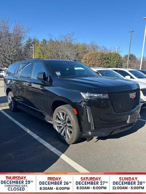 2023 Cadillac Escalade ESV Sport