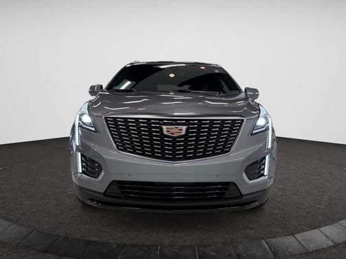 2025 Cadillac XT5 Luxury