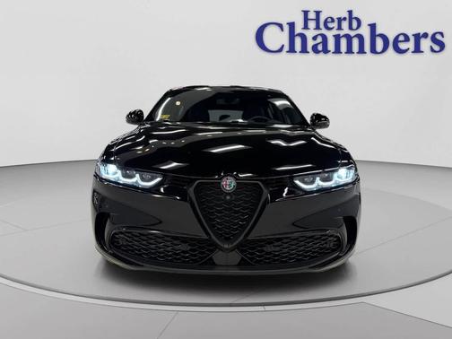 Alfa Black 2024 Alfa Romeo Tonale Veloce EAWD