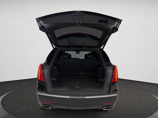 2024 Cadillac XT5 Luxury