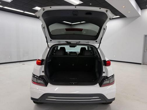 Lunar White 2023 Hyundai KONA EV Limited