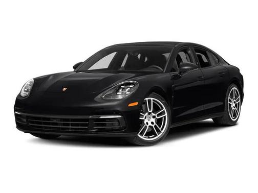 2017 Porsche Panamera 4