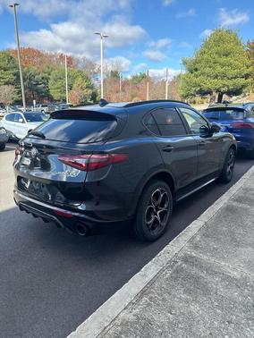 2023 Alfa Romeo Stelvio Veloce AWD