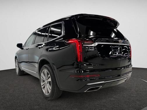 2024 Cadillac XT6 Premium Luxury AWD