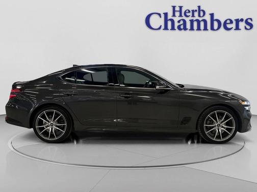 2023 Genesis G70 2.0T AWD