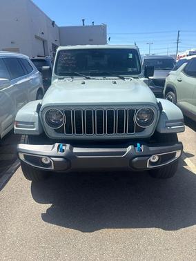 Earl Clearcoat 2024 Jeep Wrangler 4xe Sahara